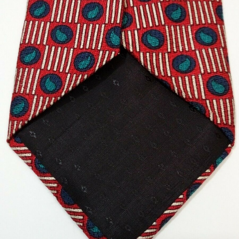 Villa Bugatti Italian Silk Tie Made In USA Red - Picture 4 of 4